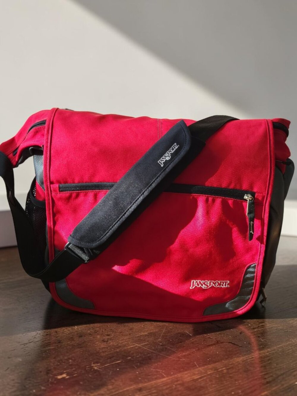 Red Black Messenger Laptop Crossbody Bag Multi-Pocket JanSport EUC School Work